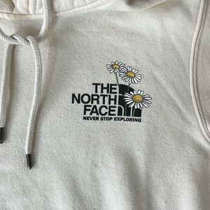 Women’s North Face - Never Stop Exploring Sweatshirt
